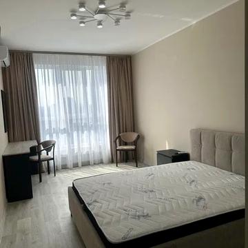 Вишгородська вул., 45-Ж