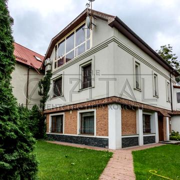 Черняховського вул., 36а