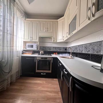 Городоцька вул., 181