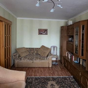 Левка Лукяненка вул. (Маршала Тимошенка), 1-Е