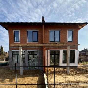 Волошкова вул., 3