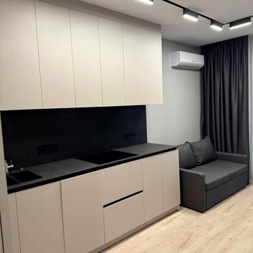 Каховська вул., 62-А