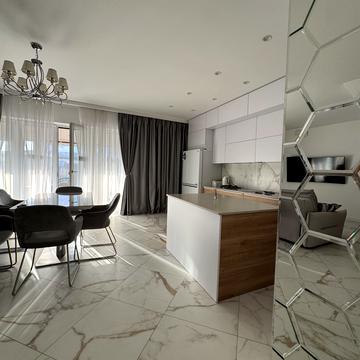 Рудницького вул., 4