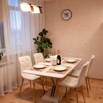 Володимира Івасюка просп. (Героїв Сталінграду), 2-Д