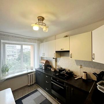 Івана Миколайчука вул., 8