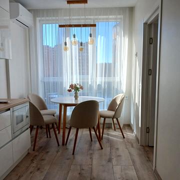 Виговського вул. (Суворова), 2-Д/4