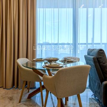 Ґарета Джонса вул. (Сімї Хохлових), 12