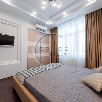 Андрія Верхогляда вул. (Михайла Драгомирова), 14