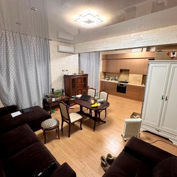 Маяковського просп., 16