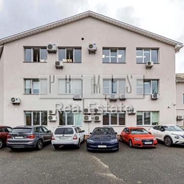 Миколи Пимоненка вул., 13