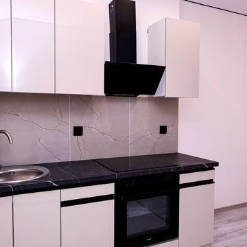 Перлинна вул., 11