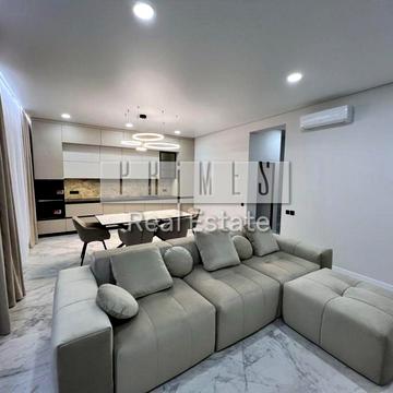 Виноградна вул.