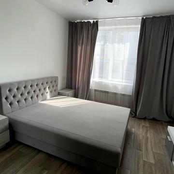 Університетська вул., 1л