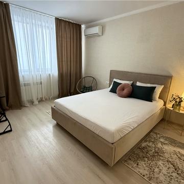 Зоопаркова вул., 2