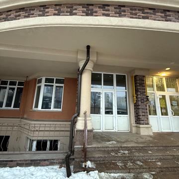 Боголюбова вул., 38