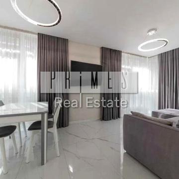 Джона Маккейна вул. (Івана Кудрі), 1-Б