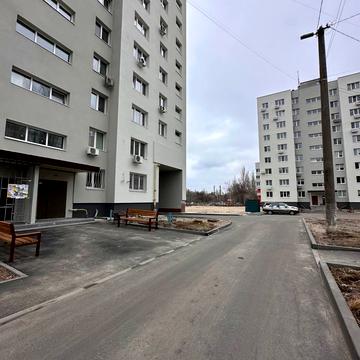 Набережна Перемоги вул., 118