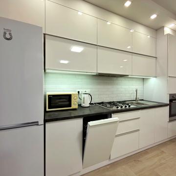 Вячеслава Чорновола просп. (), 16г