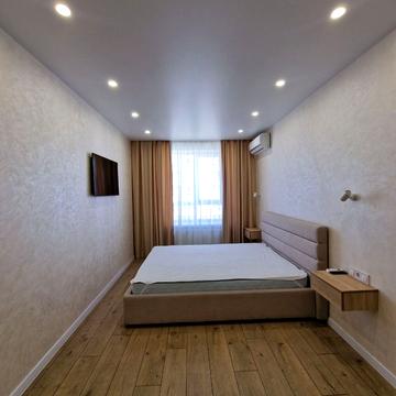 Сімейна вул., 6