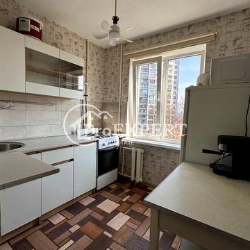 Андрія Малишка вул., 13-А