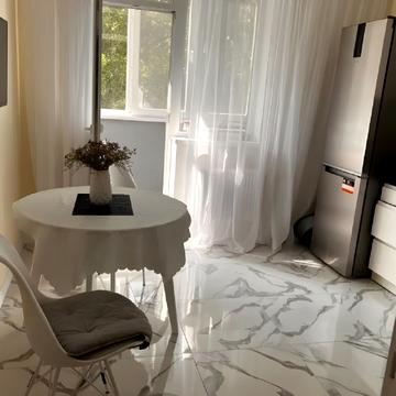 Святослава Ріхтера вул. (Щорса), 148-А