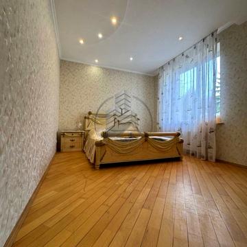 Зелена вул., 82