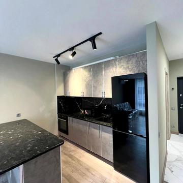 Євгена Коновальця вул., 37-А