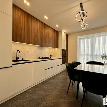 Фортечна вул., 4