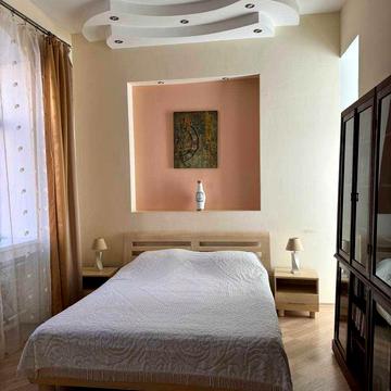 Заньковецької вул., 5/2