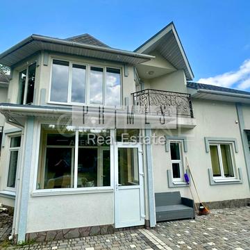 Київська вул.