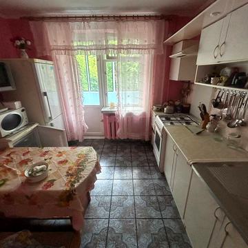 Гетьмана Івана Мазепи вул. (Топольна), 21