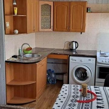 Любові Малої просп. (Постишева), 4