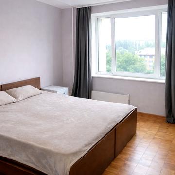 Олександра Довженка вул., 16-А