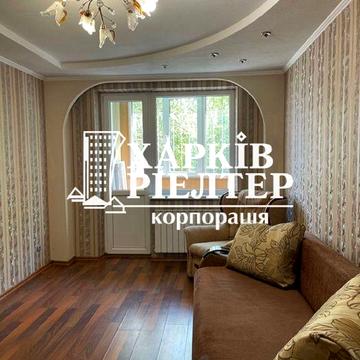 Метробудівників вул., 41
