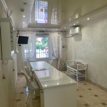 Загорська вул., 26