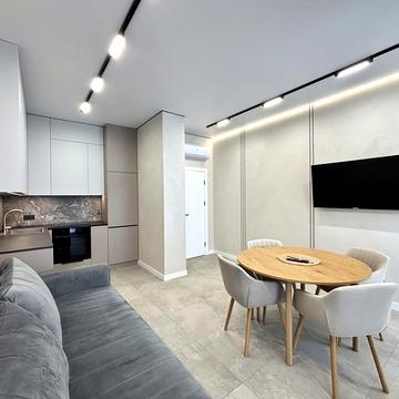 Богдана Хмельницького вул., (ЖК Вежа (будинок 1))