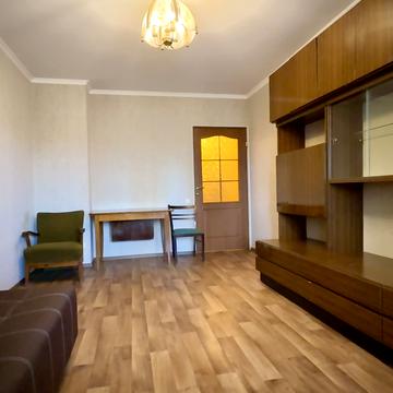 Тіниста вул., 9