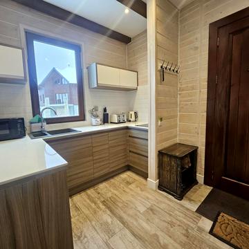 Залізна сотня, 34