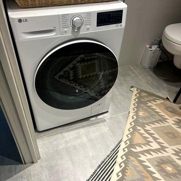 Ділова вул. (Димитрова), 2-Б