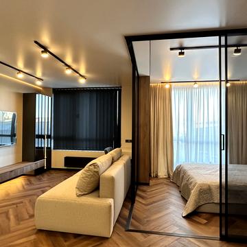 Причальна вул., 10