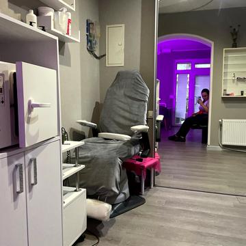 Адміральський просп., 24