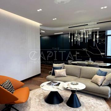 Деміївська вул., 33