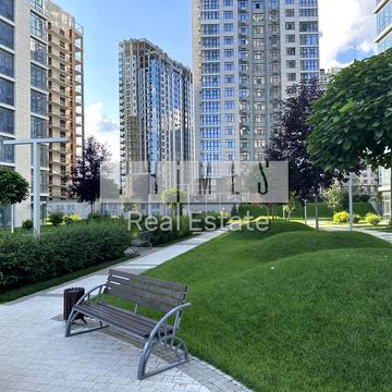 Андрія Верхогляда вул. (Михайла Драгомирова), 17-Б