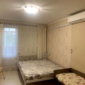 Гвардійців-Широнінців вул., 81