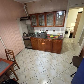 Лісовий просп., 41