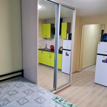 Приміська вул., 26