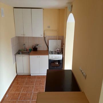 Максима Берлинського вул., 25