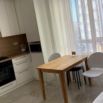 Приозерна вул., 38