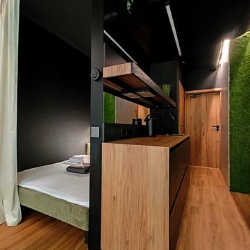 Ревуцького вул., 40-В