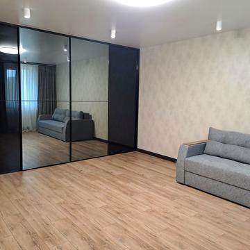 Ньютона вул., 110